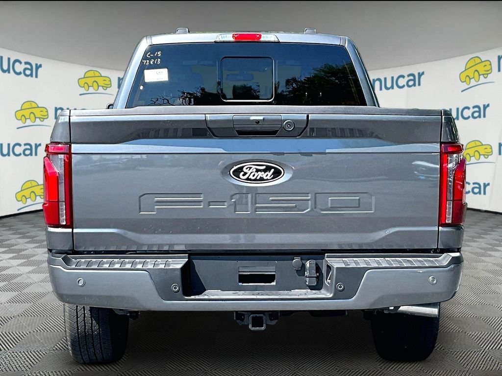 New 2026 Carbonized Gray Metallic Ford Lariat image 5