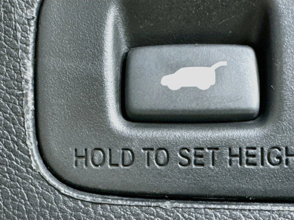 Used 2017 Gray Honda EX-L image 33