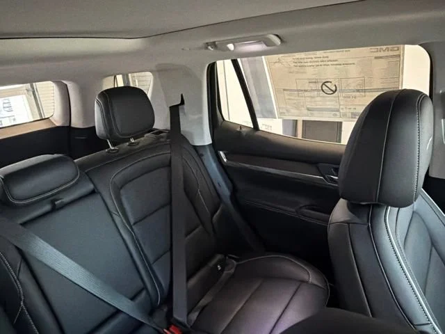 New 2026 Ebony Twilight Metallic GMC Denali image 33