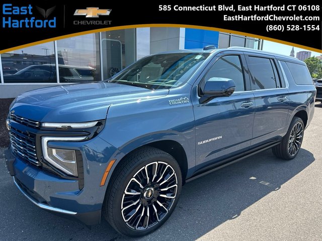 2026 Chevrolet Suburban High Country Deluxe with 24in Wheels - Technology & Entertainment - Super Cruise - Panoramic Sunroof