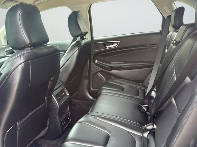 Used 2021 Silver Ford Titanium image 23