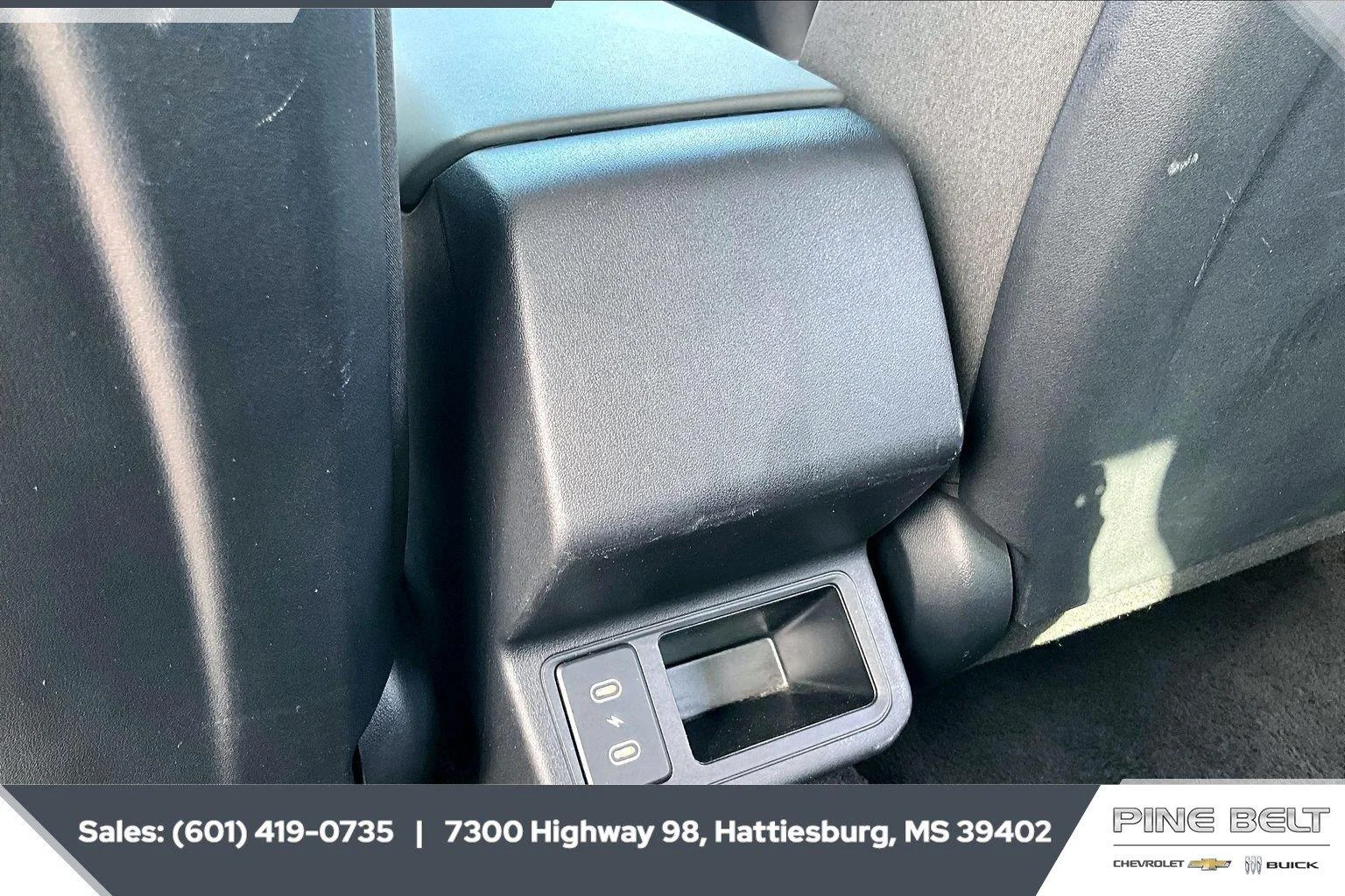 Used 2025 Interstellar Gray Kia LXS image 24