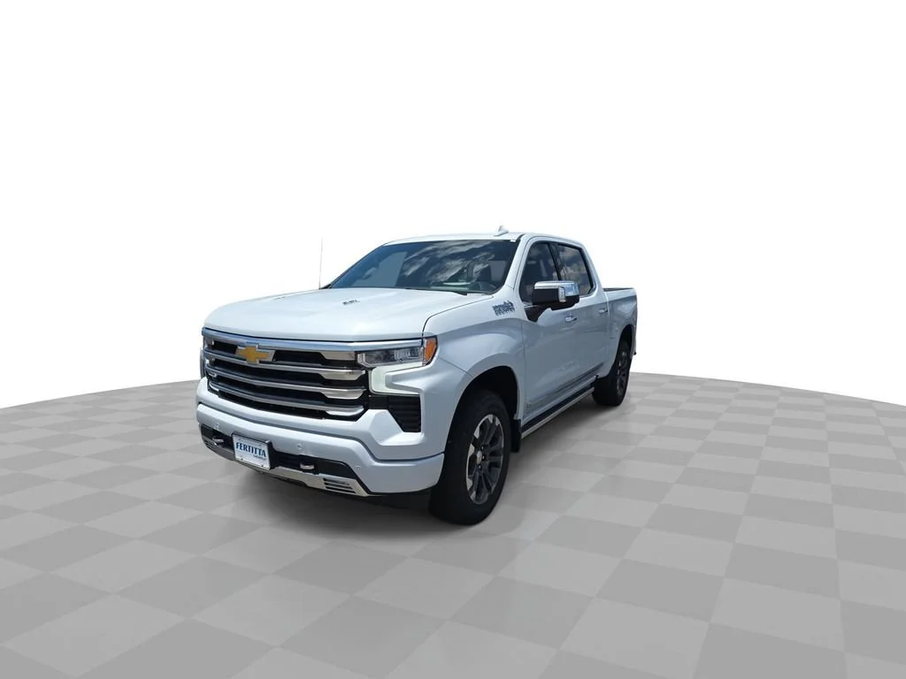 New 2026 Polar White Tricoat Chevrolet High Country image 4