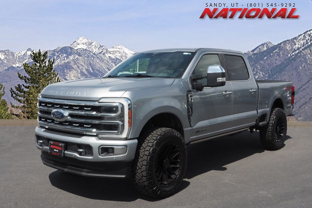 2023 Ford F-350 Platinum 4x4 Crew Cab 160 in SRW's photo