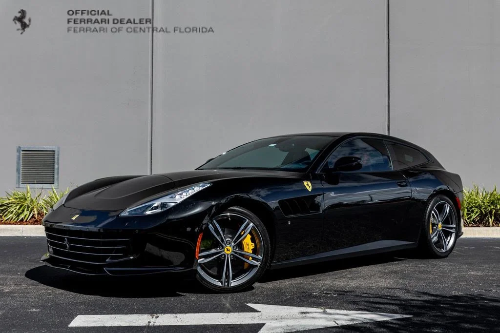 2018 Ferrari GTC4Lusso -'s photo