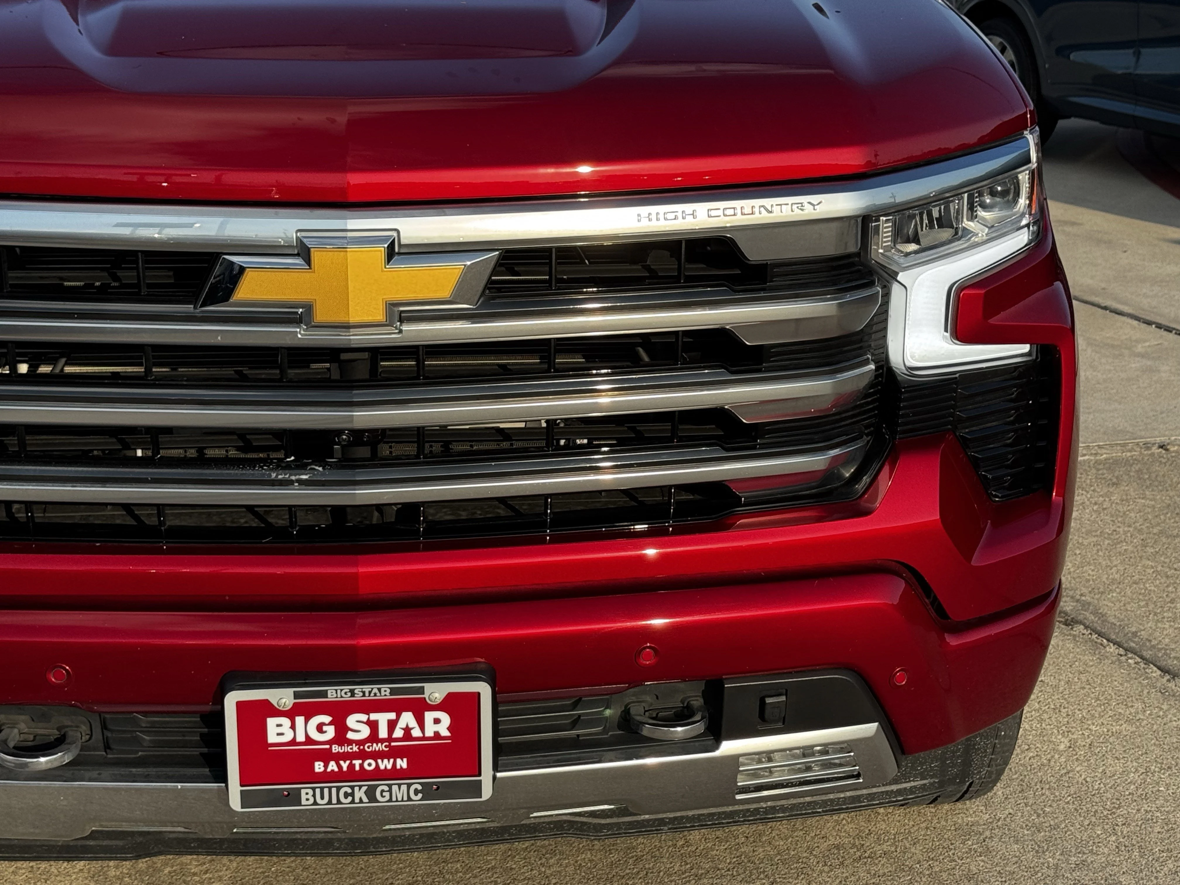 Used 2024 Radiant Red Tintcoat Chevrolet High Country image 4
