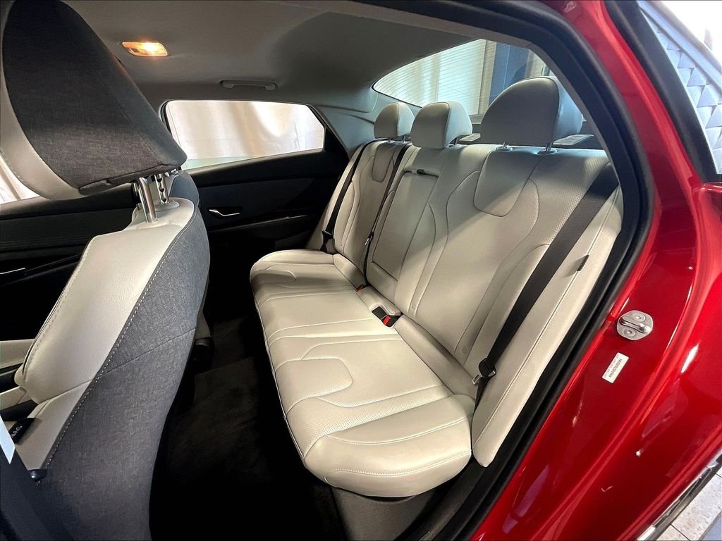 Used 2025 Red Hyundai Limited image 15