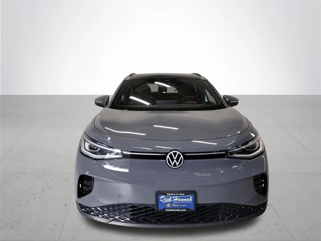 Used 2023 Gray Volkswagen Pro S image 3