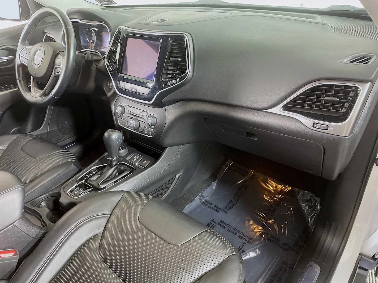 Used 2020 Bright White Clearcoat Jeep Limited image 26