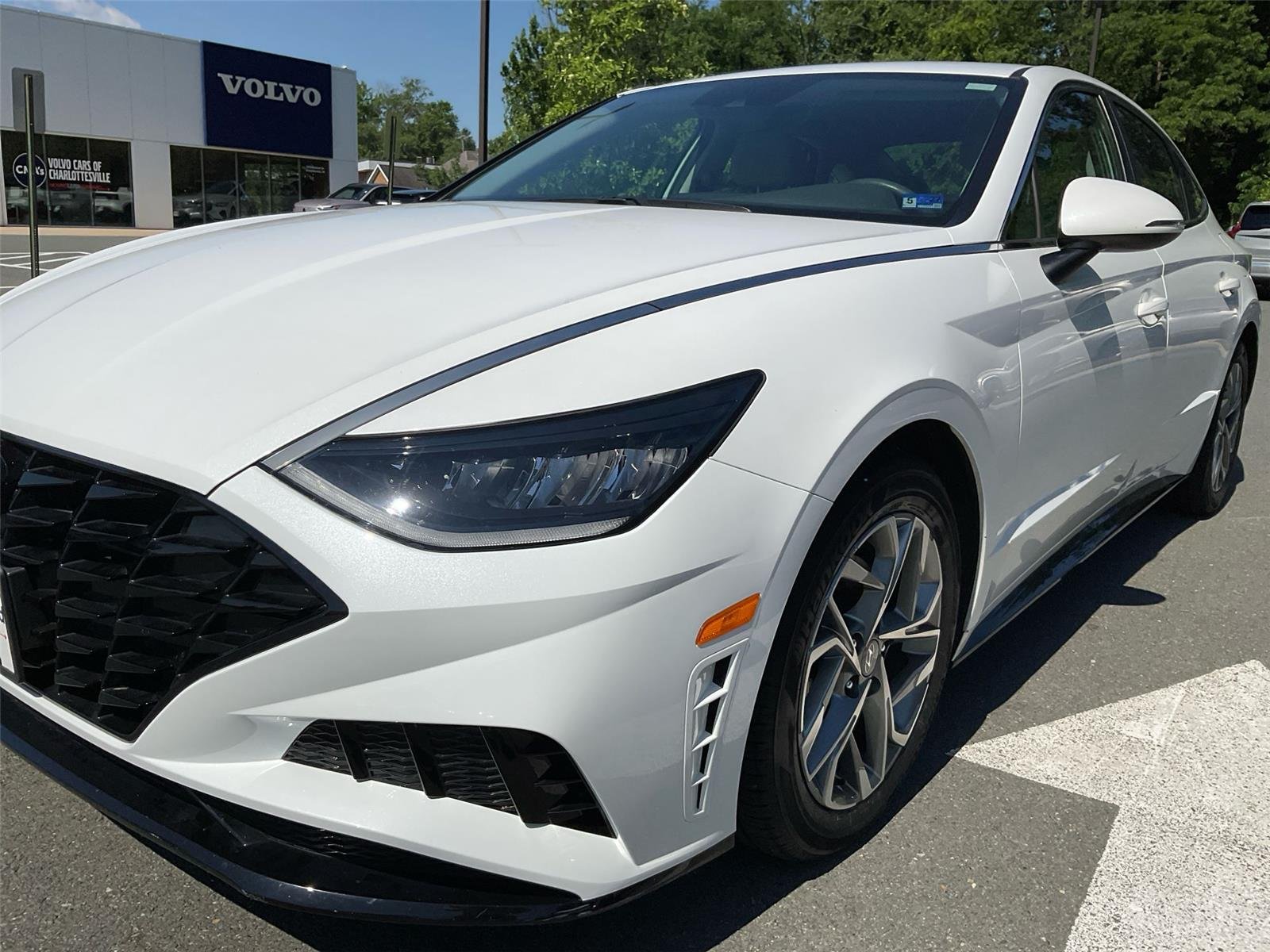 Used 2020 Quartz White Hyundai SEL image 14