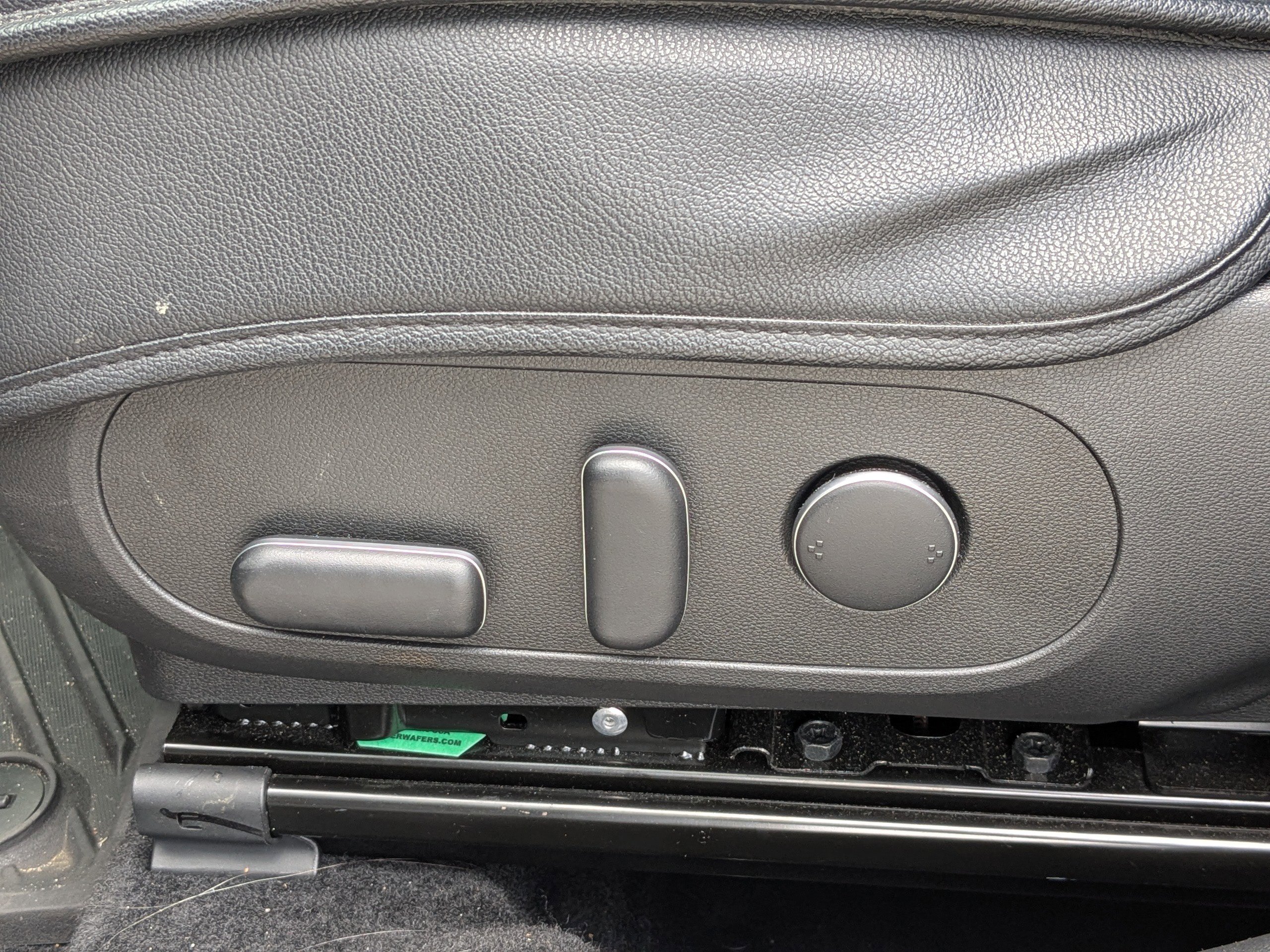 Used 2025 Abyss Black Pearl Hyundai SEL Convenience image 22