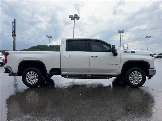 Used 2024 Iridescent Pearl Tricoat Chevrolet LTZ image 7