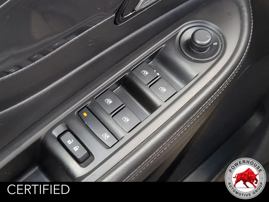 Used 2018 Silver Buick Preferred image 25