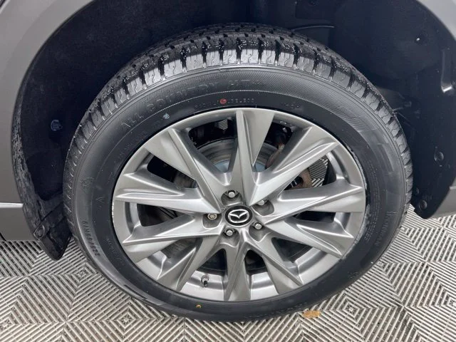 Used 2020 White Mazda Grand Touring image 10