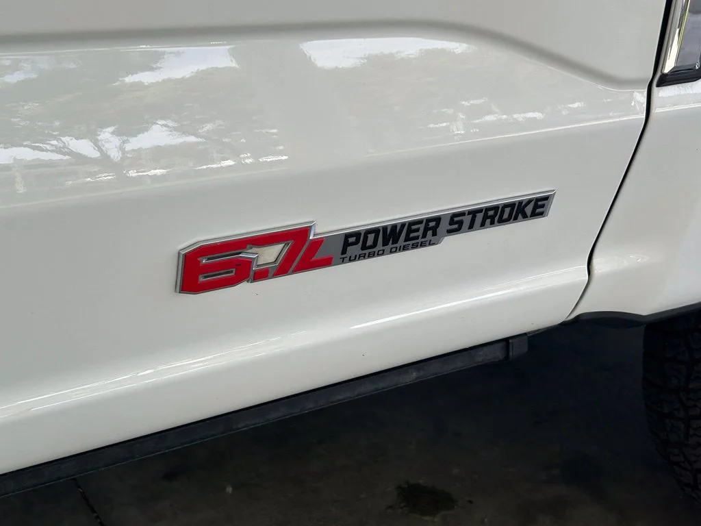 Used 2025 White Ford XL image 24