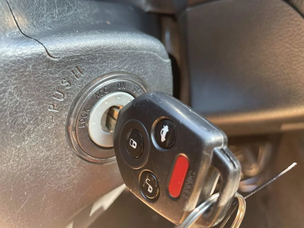 Used 2015 Gray Subaru 2.5i image 30