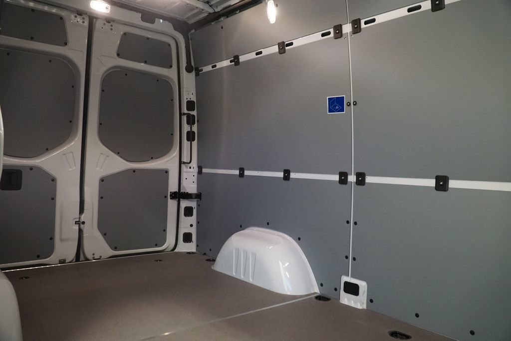 New 2026 Arctic White Mercedes-Benz Cargo 144 WB image 33