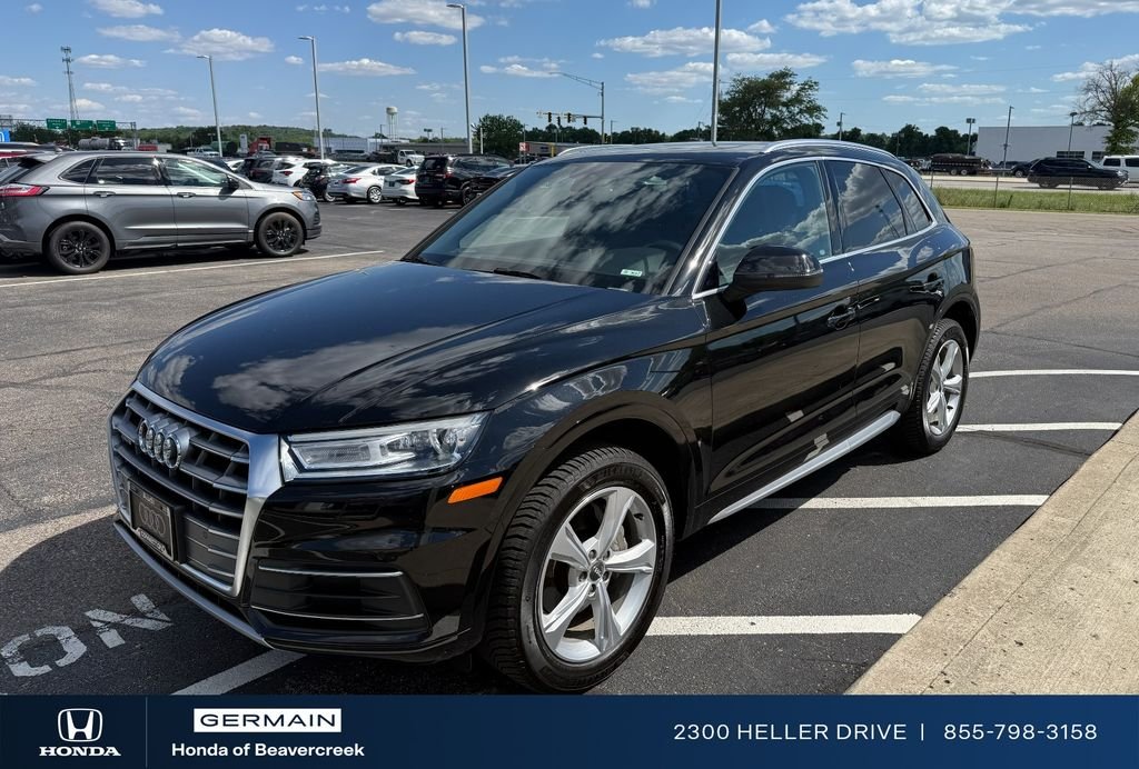 2020 Audi Q5 45 quattro S tronic Premium's photo