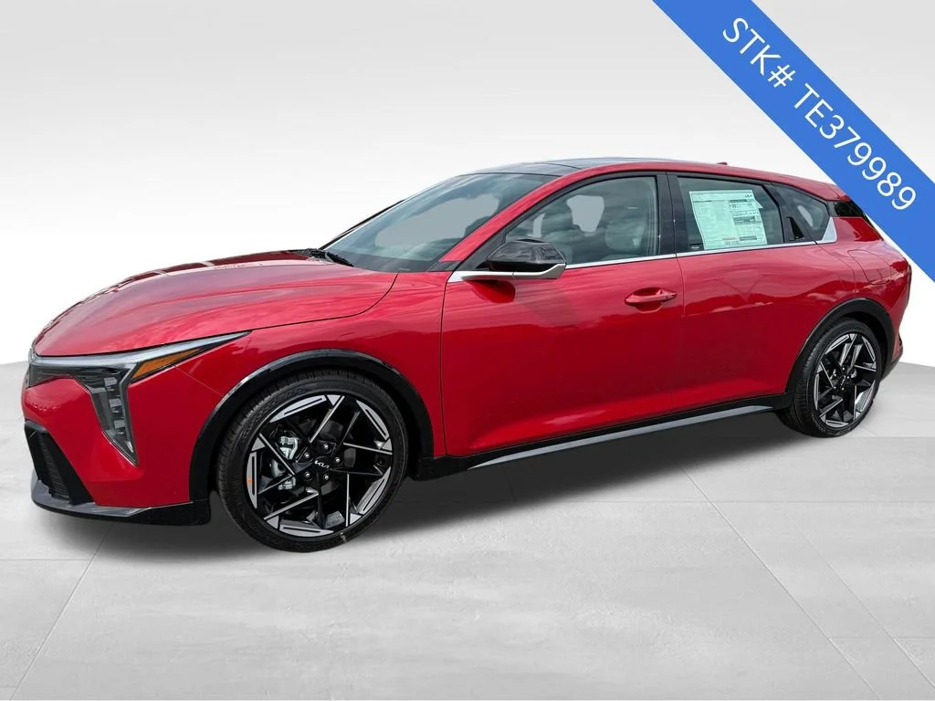 New 2026 Currant Red Kia GT-Line image 3