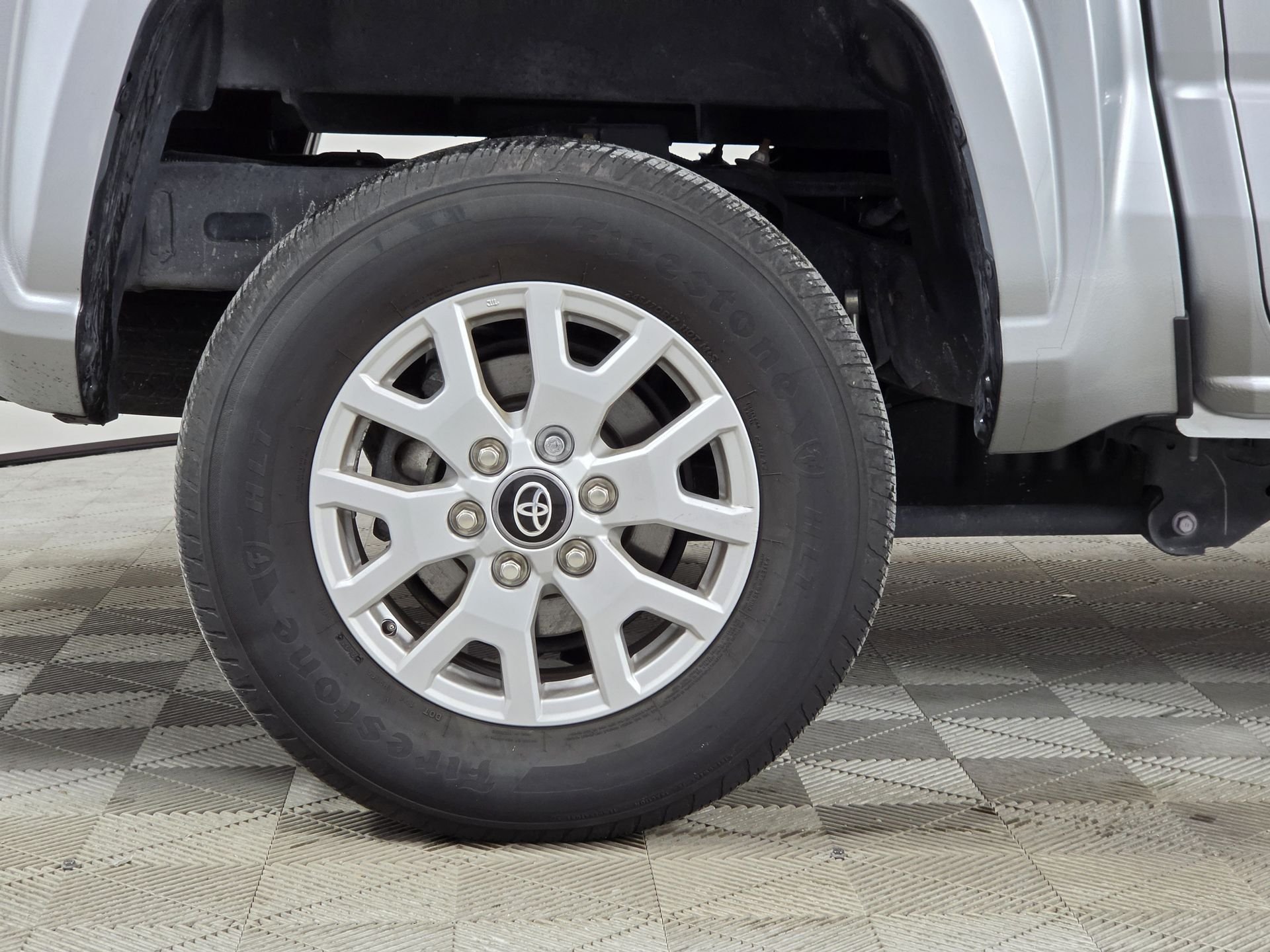 Used 2024 Silver Toyota SR5 image 9