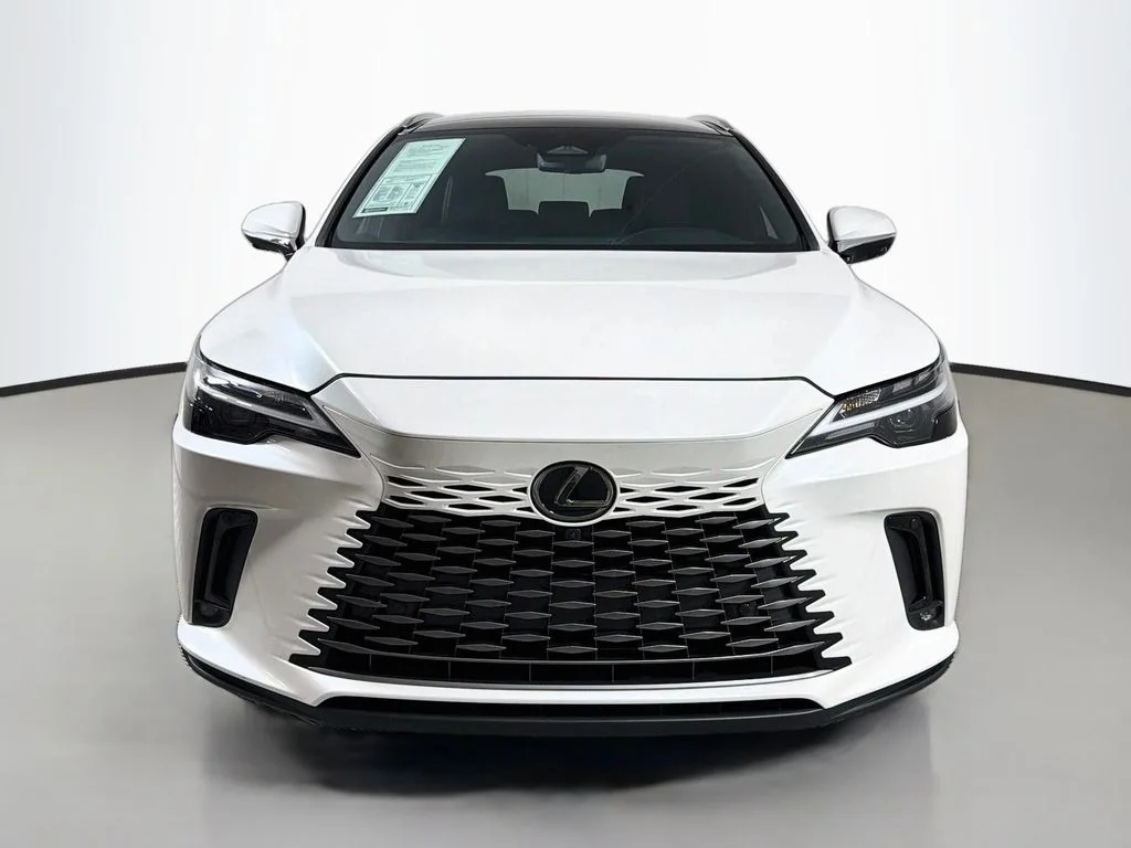 Used 2023 White Lexus 350 Premium Plus image 2