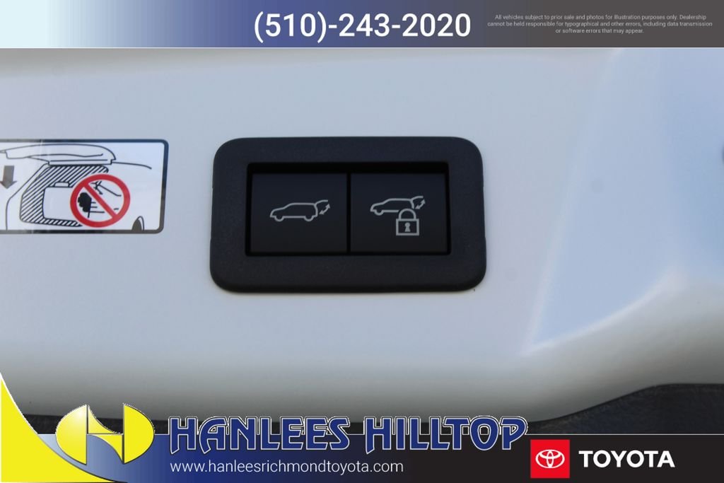 2026 Toyota Prius Limited - Photo 11