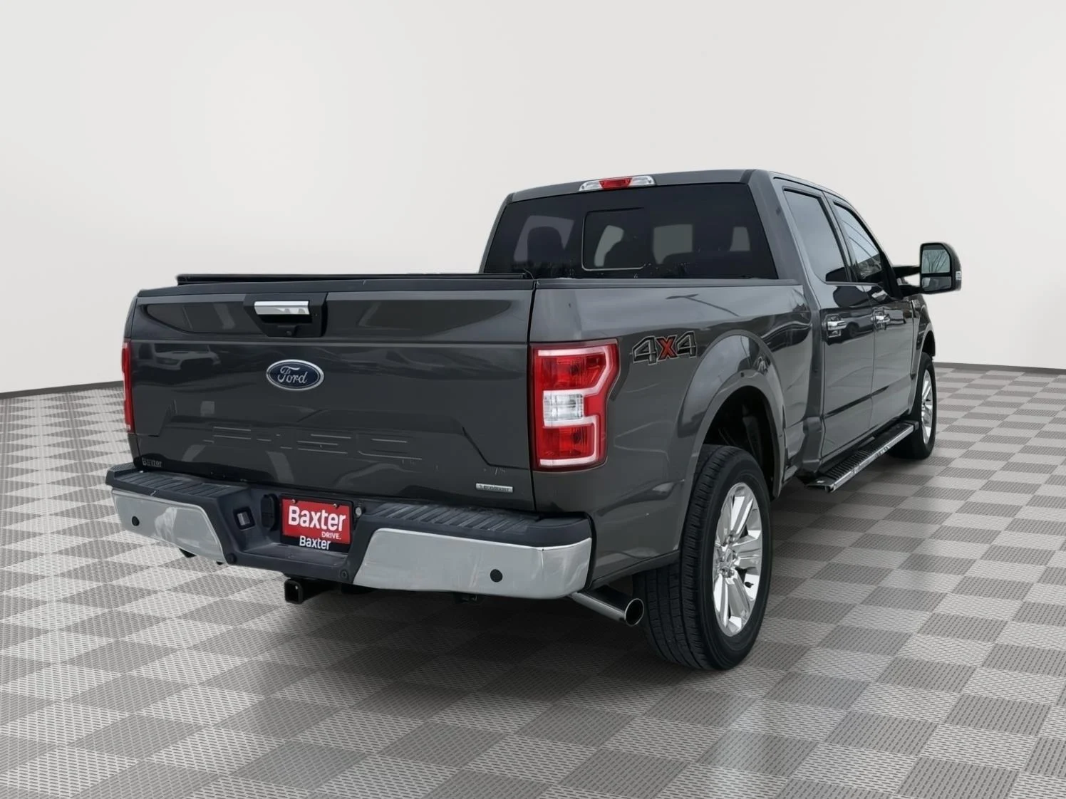 Used 2020 Magnetic Ford XLT image 5
