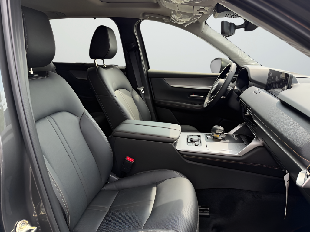 New 2026 Machine Gray Metallic Mazda 3.3 Turbo Preferred image 29