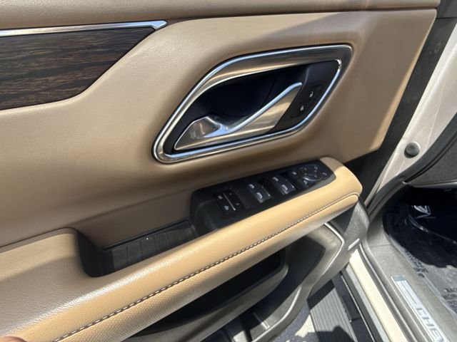 Used 2023 Beige Chevrolet Premier image 13