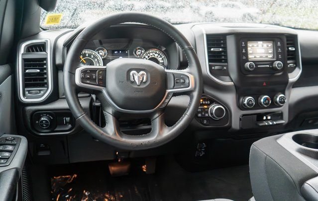 Used 2022 Red Ram Big Horn/Lone Star image 13