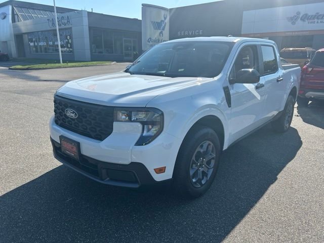 New 2026 Oxford White Ford XLT image 3