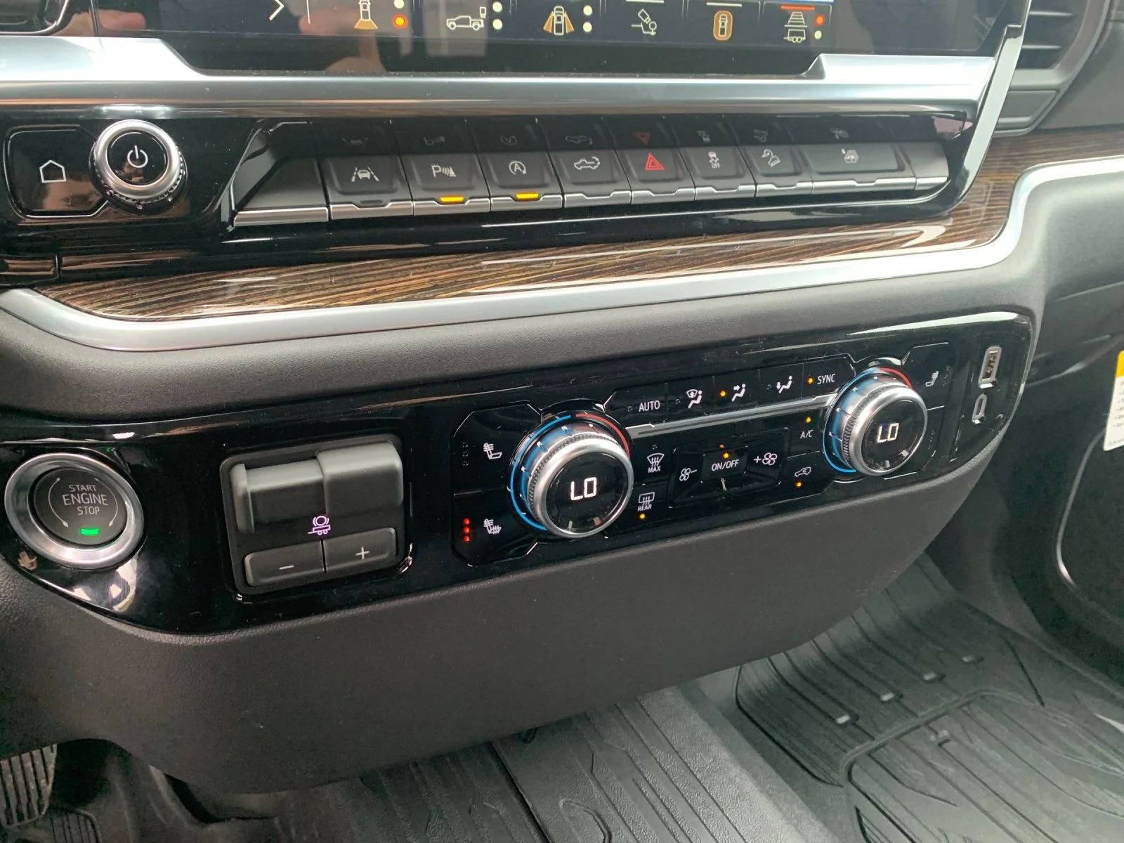 2026 GMC Sierra 1500 SLE - Photo 22