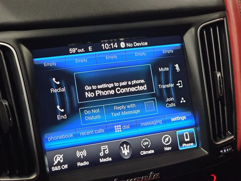Used 2020  Maserati Base image 23