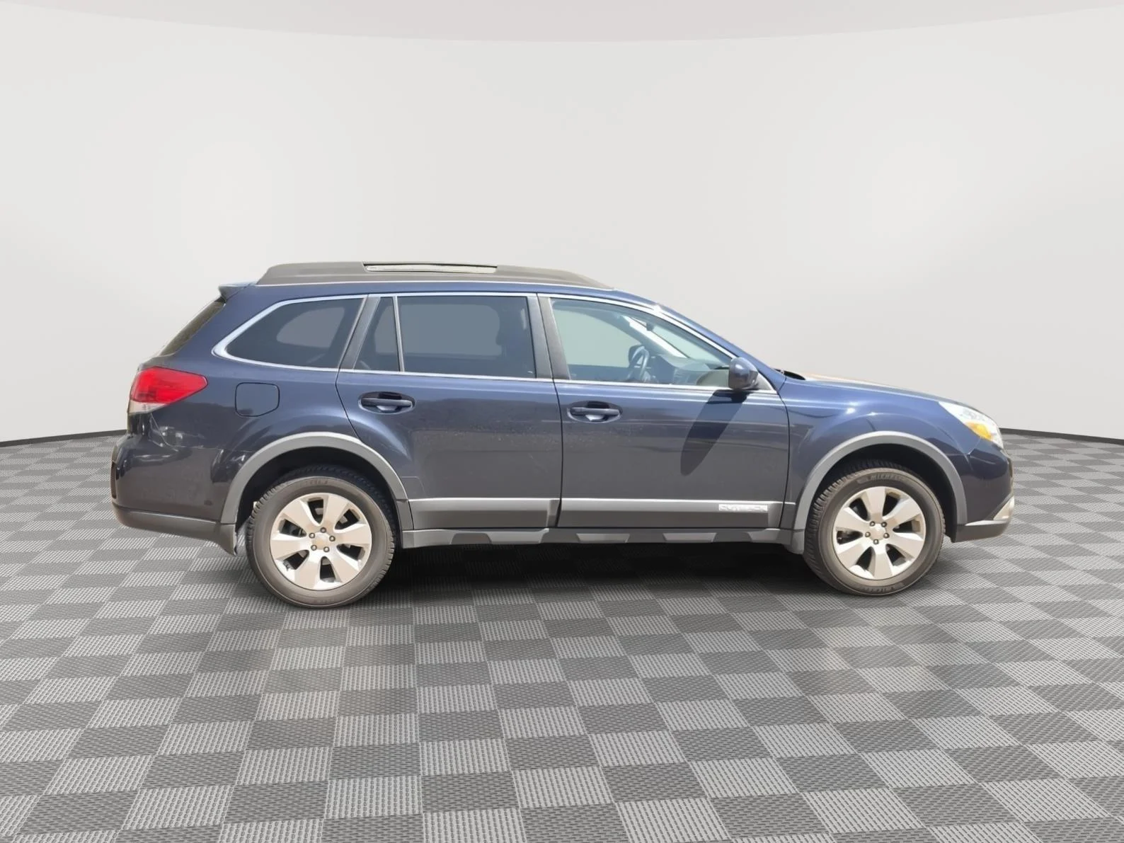 Used 2012 Deep Indigo Pearl Subaru 2.5i Prem image 10