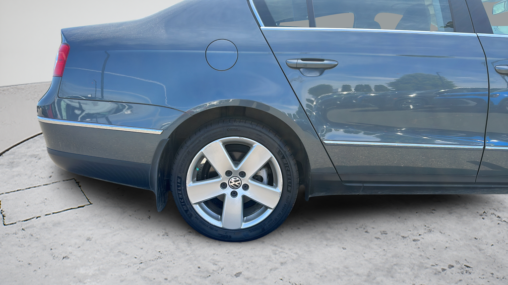 Used 2009  Volkswagen Komfort image 20