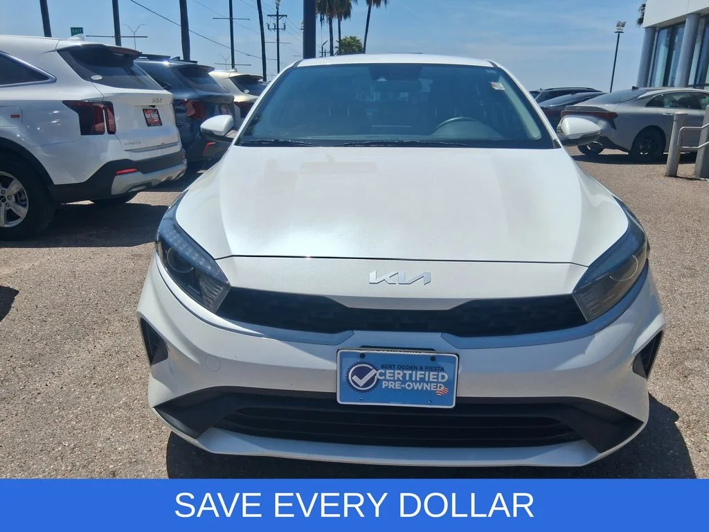 Used 2024 White Kia LXS image 2