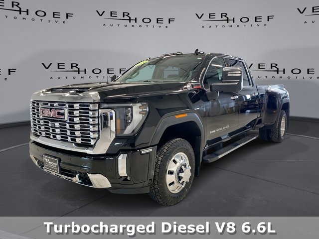 2024 GMC Sierra 4WD Crew Cab Long Box DRW Denali's photo