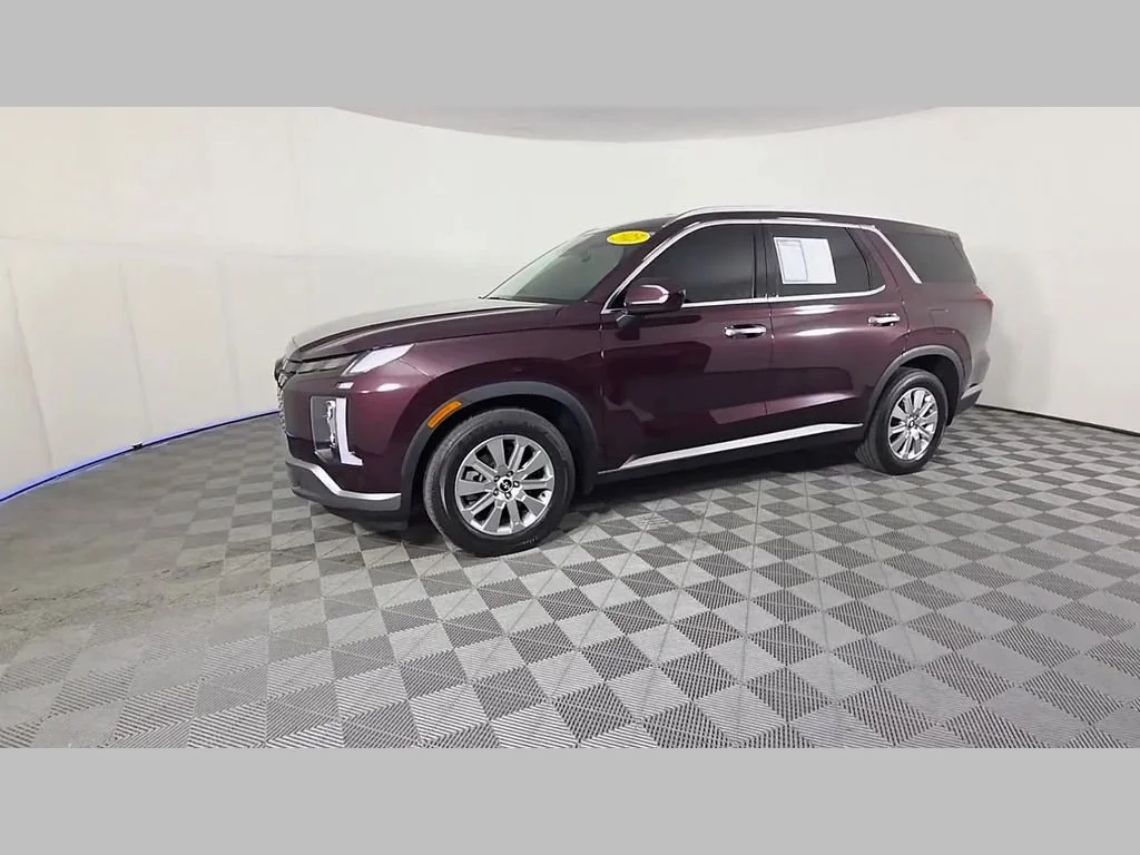 Used 2023 Sierra Burgundy Hyundai SEL image 49