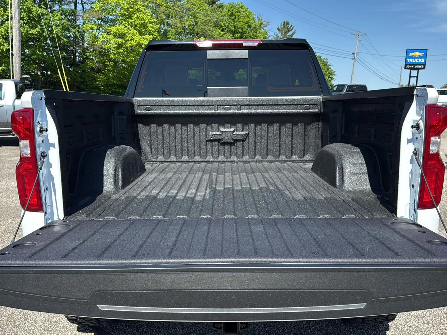 2026 Chevrolet Silverado 1500 RST - Photo 13