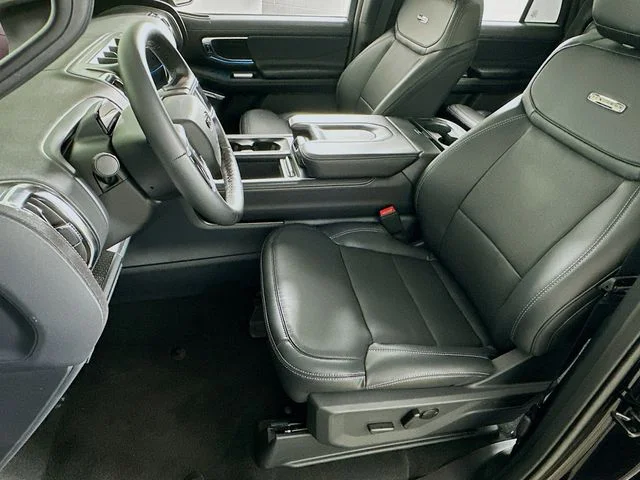 New 2026 Ford Expedition Platinum