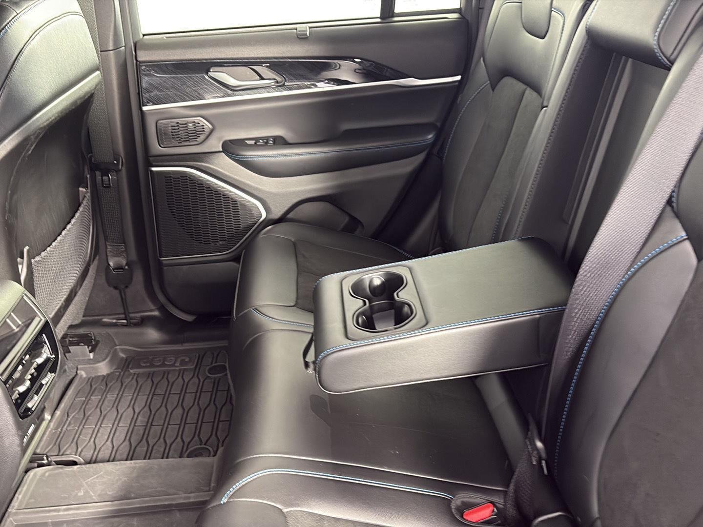 Used 2023 Bright White Clearcoat Jeep Trailhawk image 24