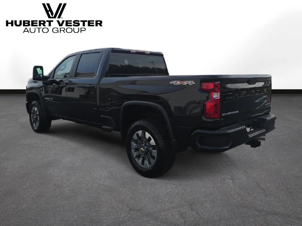 2026 Chevrolet Silverado 2500 HD Custom - Photo 8