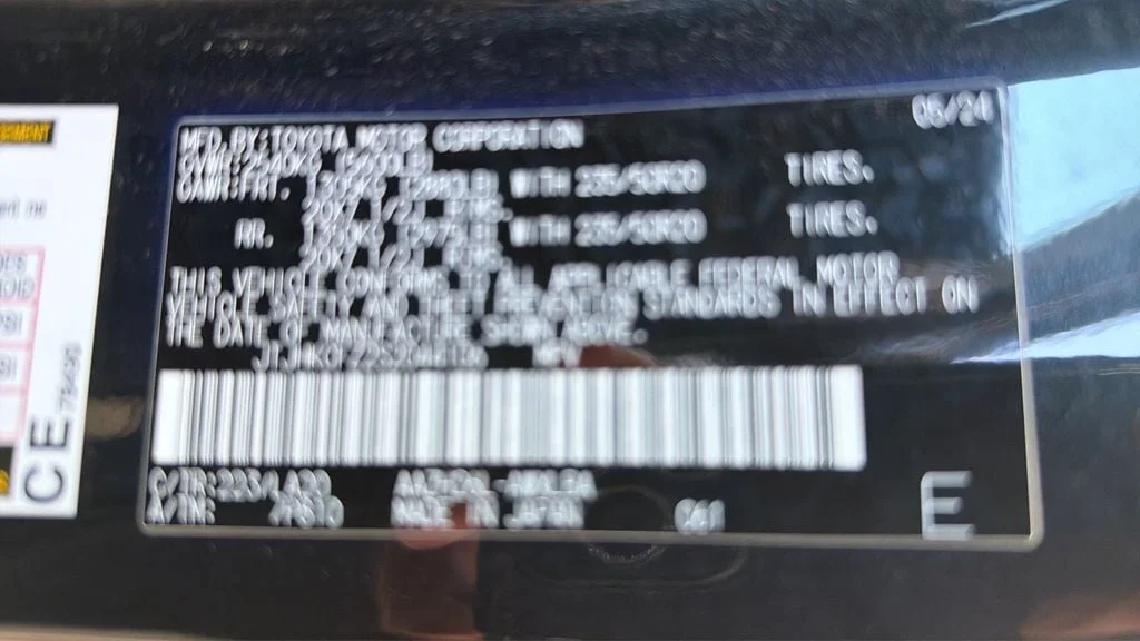 Used 2025 Obsidian Lexus Luxury image 28