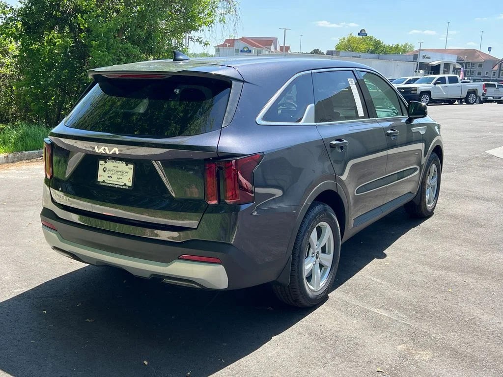 2025 Kia Sorento LX - Photo 7