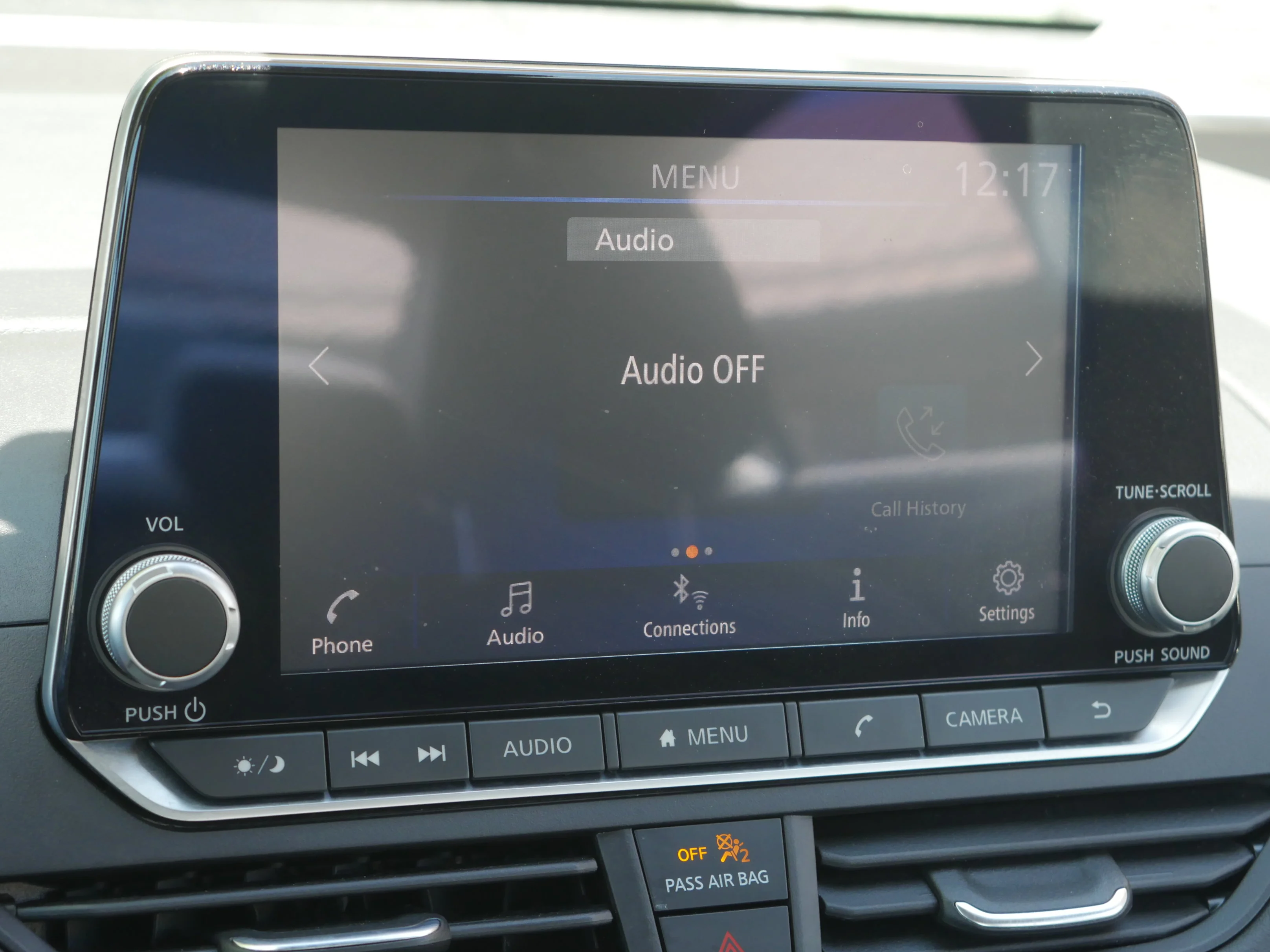 Certified Used 2022 Super Black Nissan 2.5 SV image 9