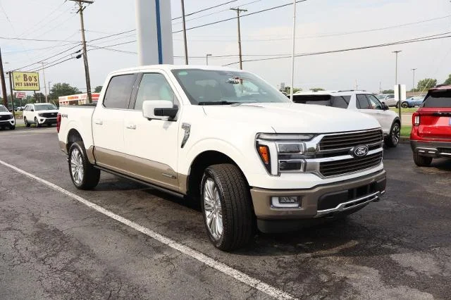 New 2026 Star White Metallic Tri-Coat Ford King Ranch® image 73