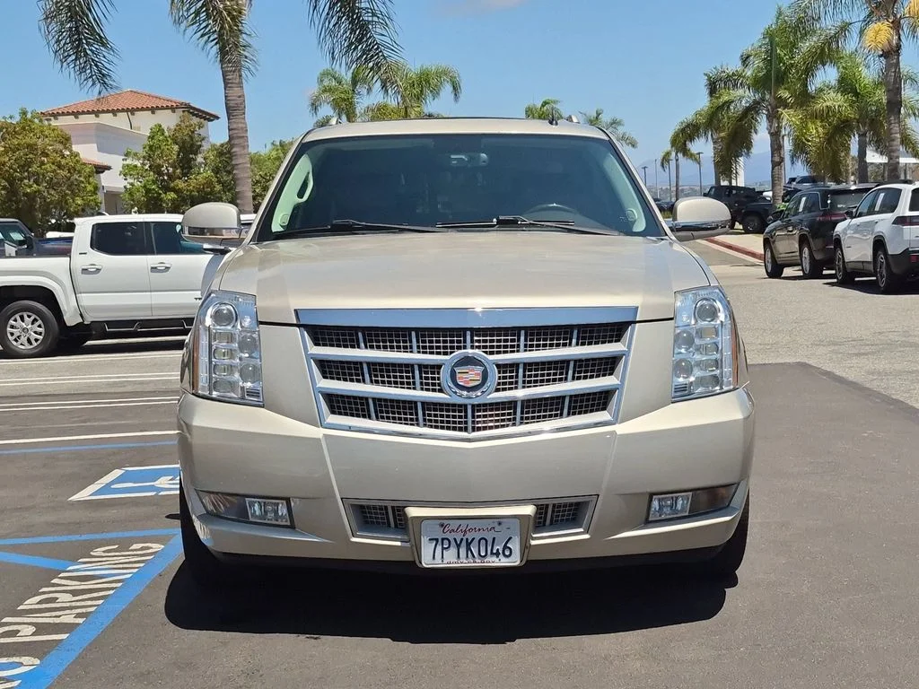 Used 2013 Cadillac Escalade ESV Platinum Edition with VIN 1GYS4KEF1DR237517 for sale in San Juan Capistrano, CA