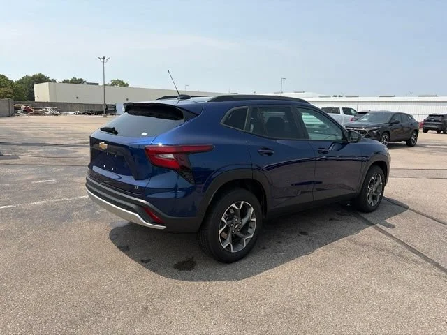 Used 2024 Blue Glow Metallic Chevrolet LT image 7