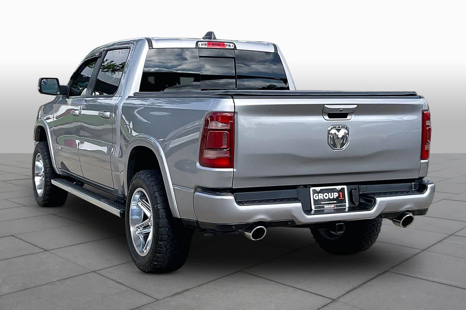 Used 2022 Billet Silver Metallic Clearcoat Ram Laramie image 12