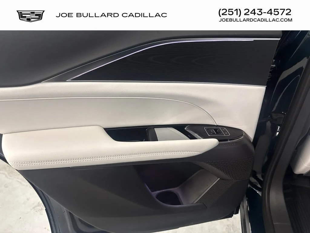 2026 Cadillac LYRIQ Luxury - Photo 11